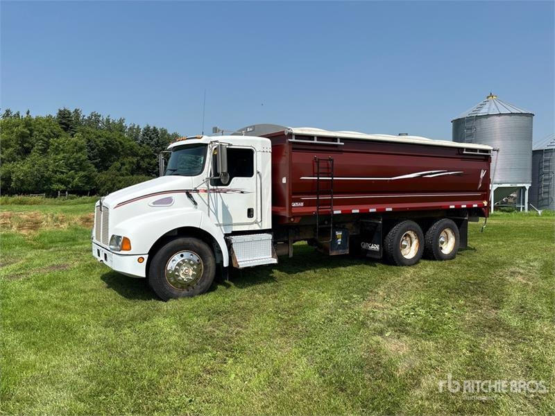 Kenworth T300