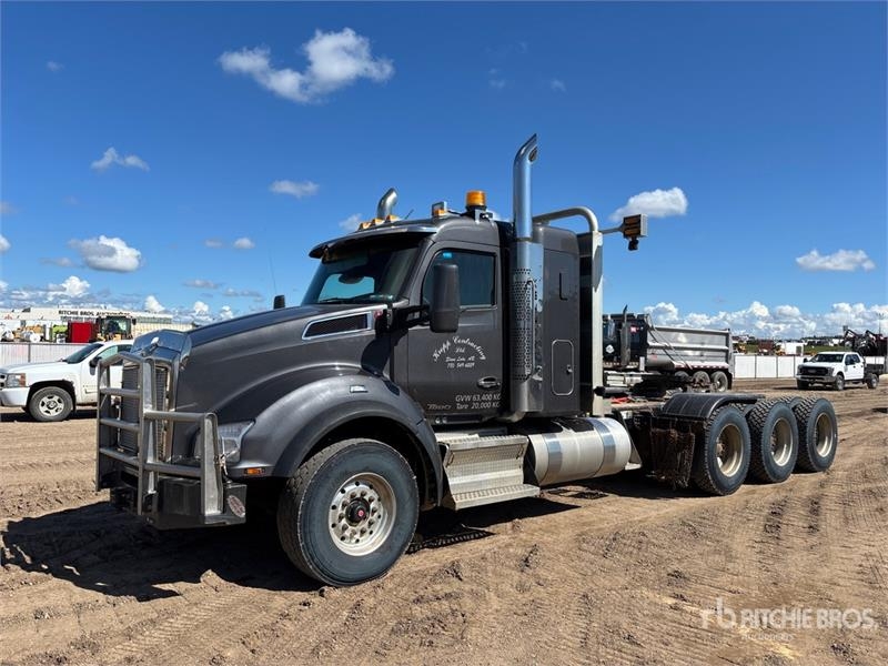 Kenworth T880