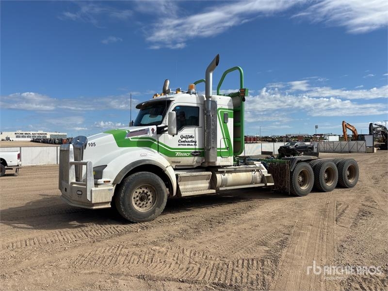 Kenworth T880