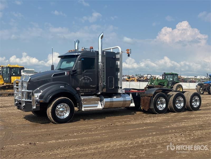 Kenworth T880