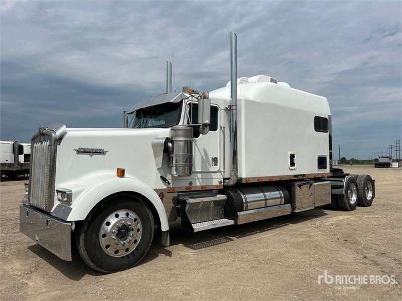 Tracteur routier Kenworth W900L — occasion 2002