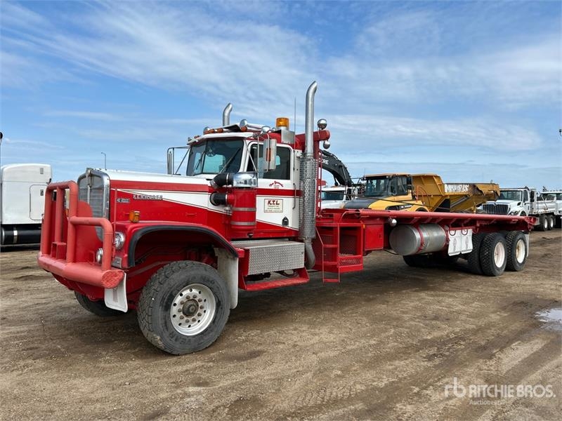 Kenworth W924