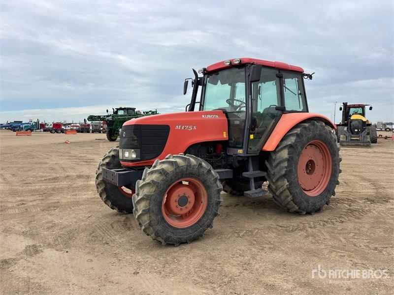 Kubota M125X