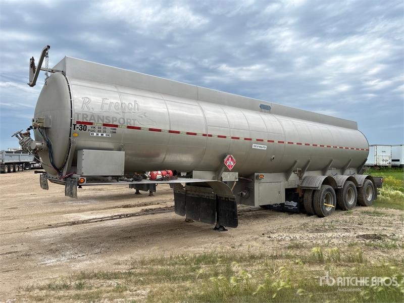 Lazer Inox Inox 37500 L Tri/A Tanker Trailer