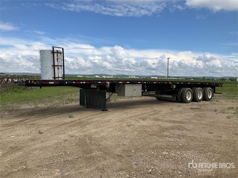 Lode King 53 ft Tri/A Flatbed Trailer