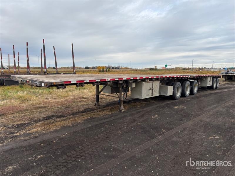 Remorque à ridelles Lode King PF32-3 32 ft Super B-Train Lead Flatbed — occasion 2015