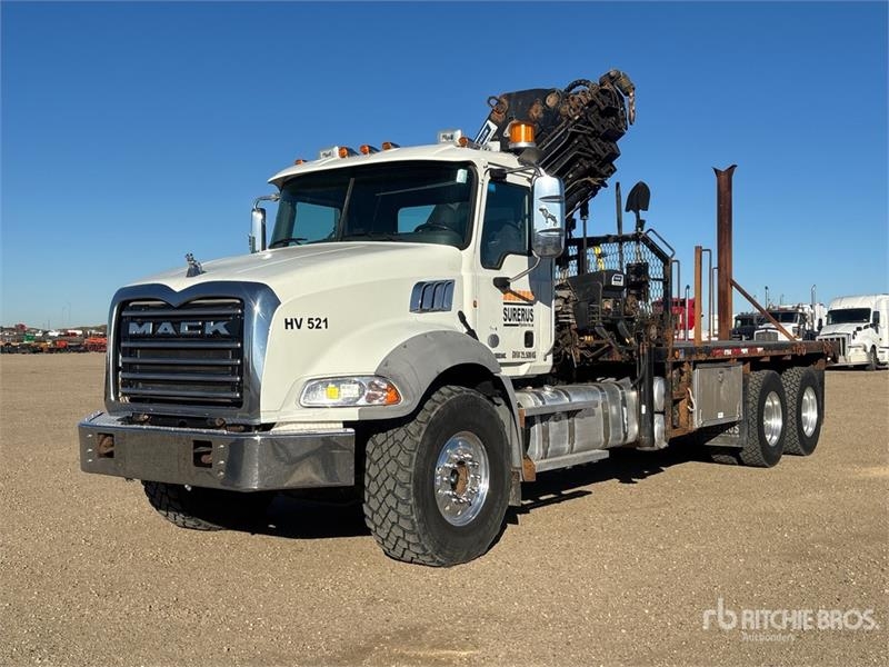 Camion plateau grue Mack 322-EP-5 Hipro 10000 kg Knuckle on Mack GU813 — occasion 2013