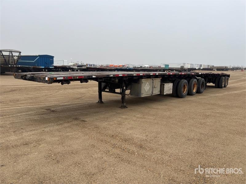 Manac 32 ft Super B-Train Lead Flatbed Trailer