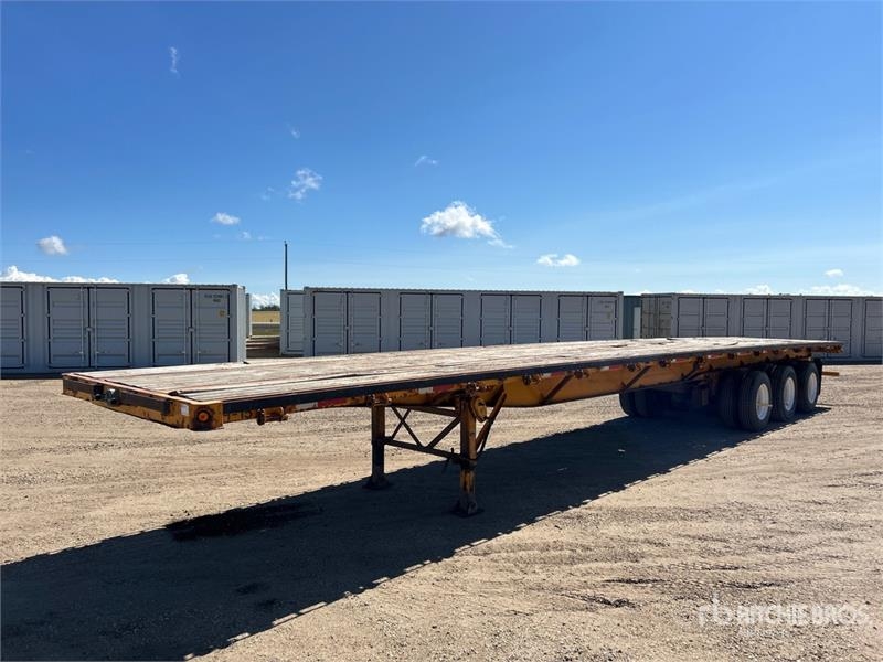 Manac 53 ft Tri/A Flatbed Trailer