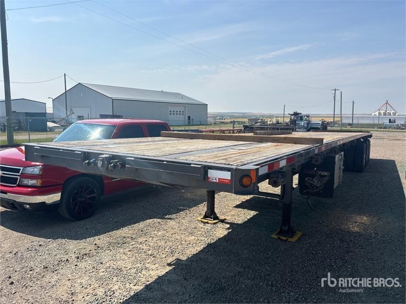 Manac 53 ft Tri/A Hiboy Flatbed Trailer