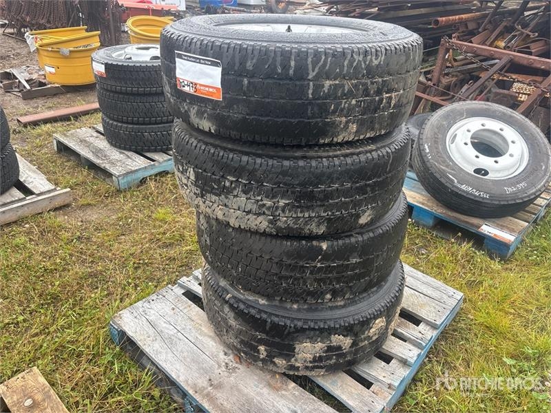 Michelin LTX AT2