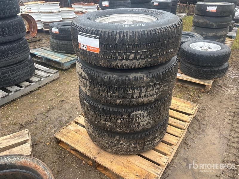Michelin LTX AT2