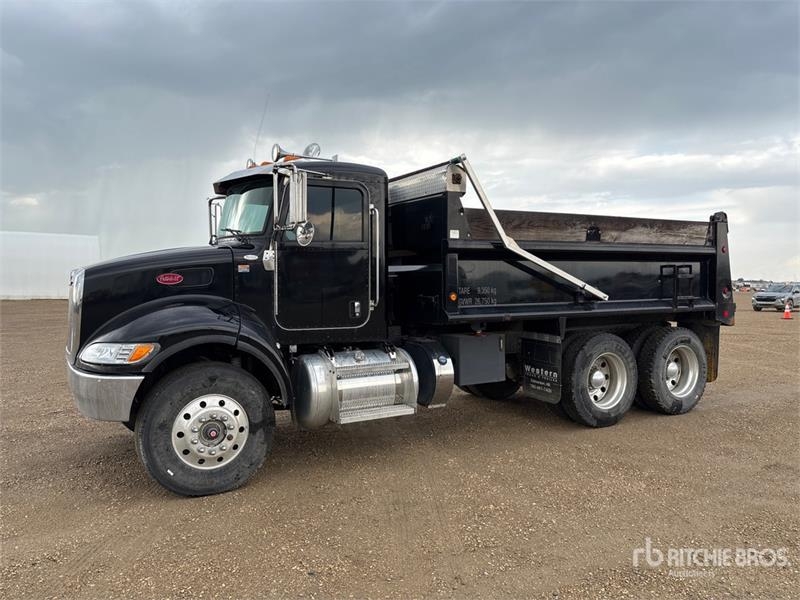 Peterbilt 348