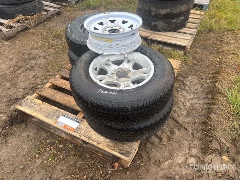 Quantity of (4) ST205/75R15 Tires (Unused)