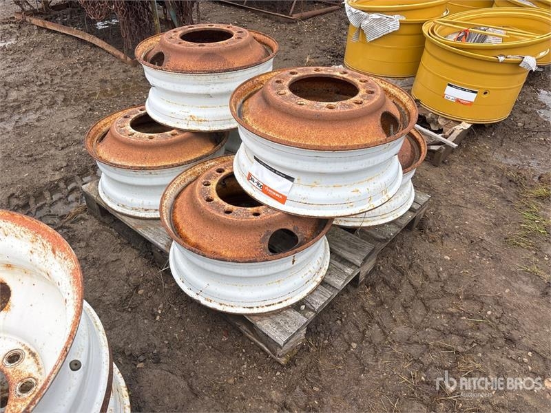 Quantity of (6) Steel Wheels - Fits Truck
