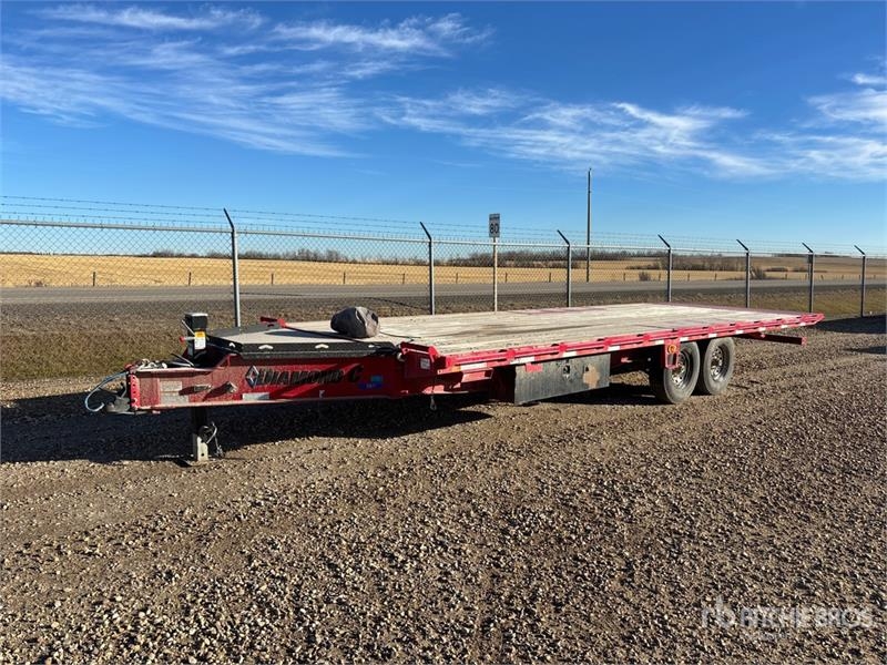 Remorque surbaissée Roadclipper 9900 lb 24 ft T/A Tilt Deck — occasion 2026