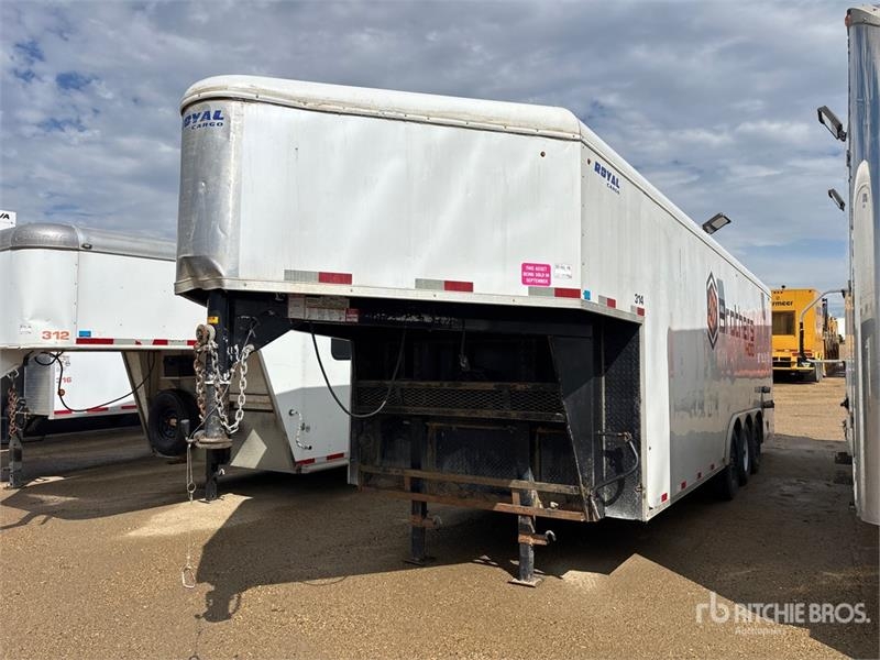 Royal Cargo Cargo CGTR70-824-78 24 ft Tri/A Gooseneck En