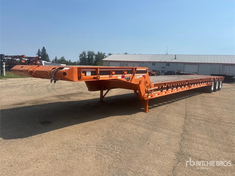 Scona 52 ft Tri/A Folding Neck Trailer