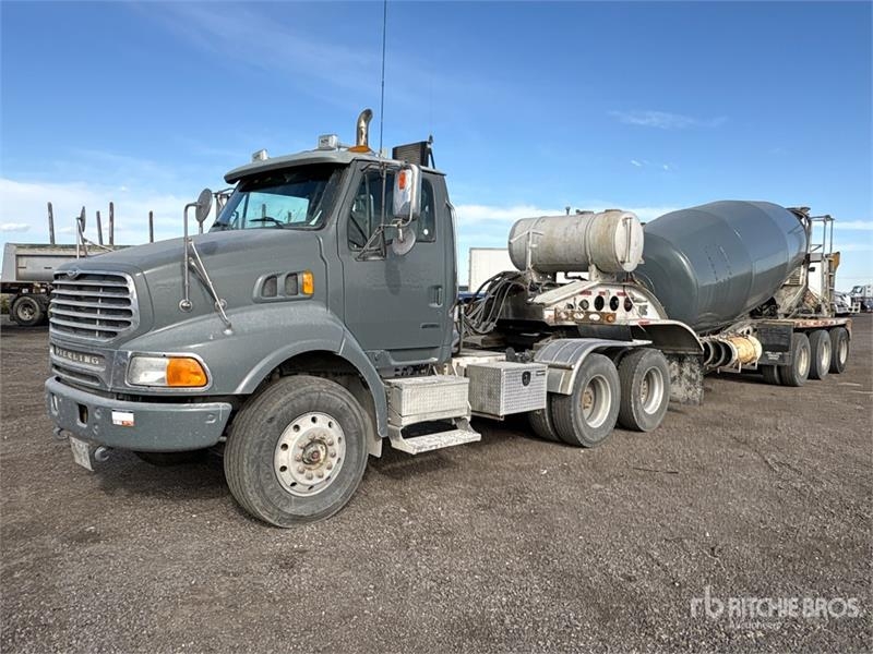 Camion malaxeur Sterling L9500 — occasion 2006
