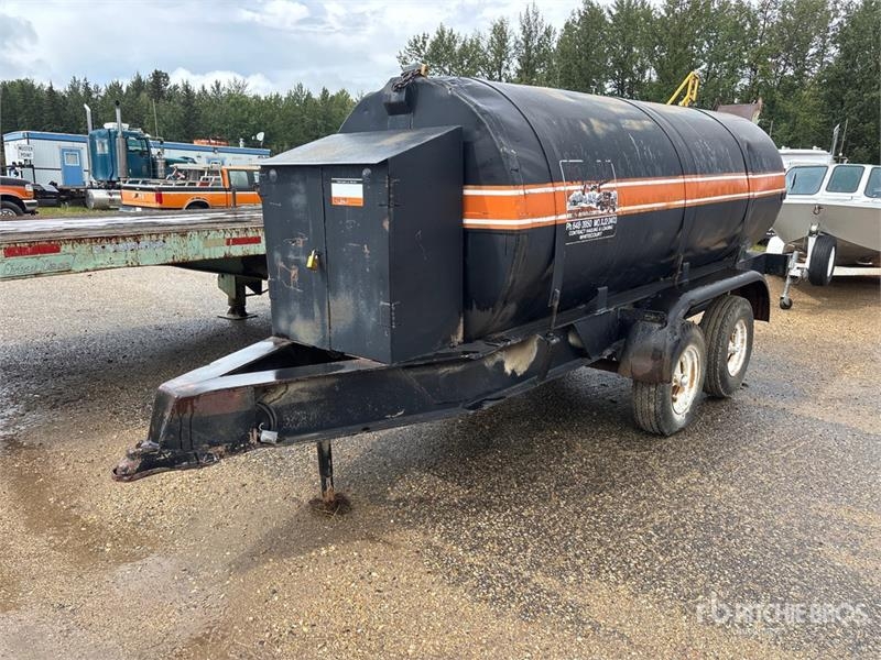 T/A Off Road Fuel Trailer