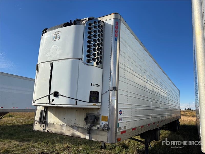 Semi-remorque frigorifique Utility 3000 53 ft x 102 in T/A Refrigerated — occasion 2013