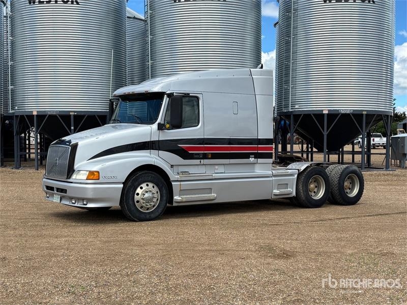 Volvo VNL64T610