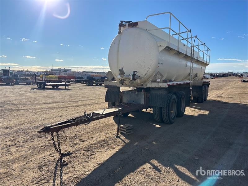 Remorque citerne Wabash 8105 gal Quad/A Tanker — occasion 2007