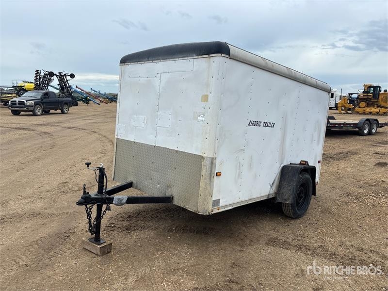 Wells Cargo 10 ft S/A Enclosed Trailer