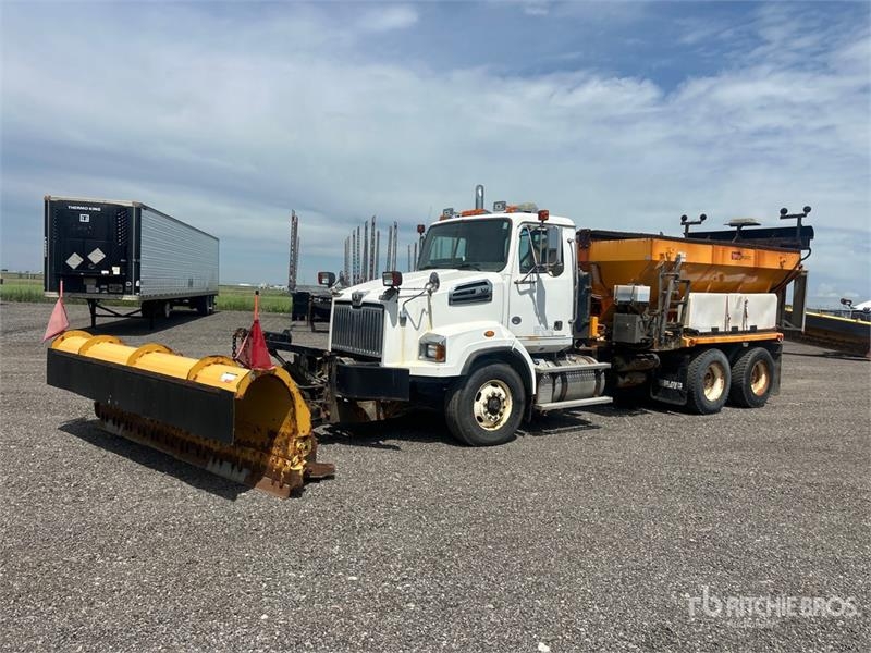 Western Star 4700SB