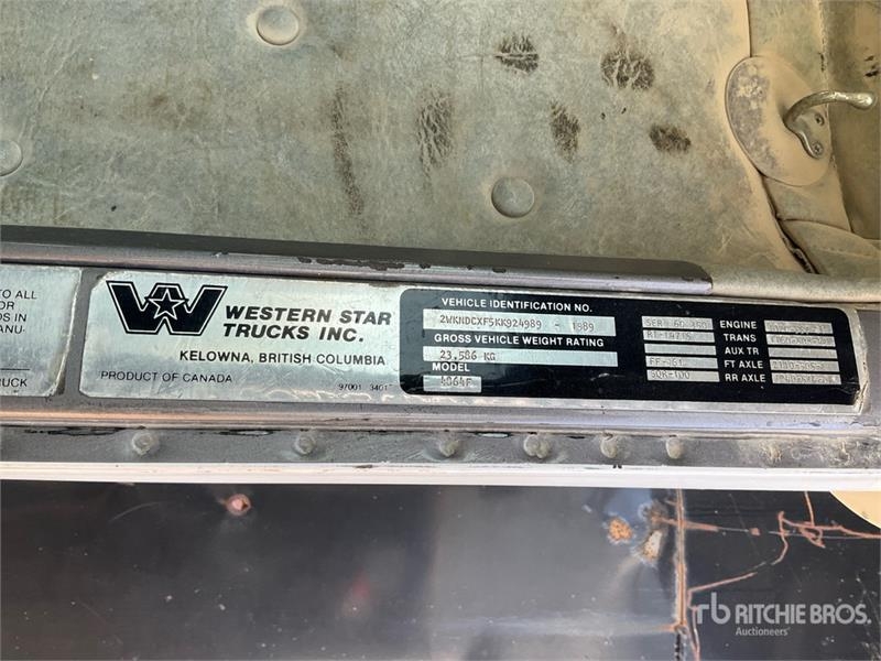 Western Star 4864F