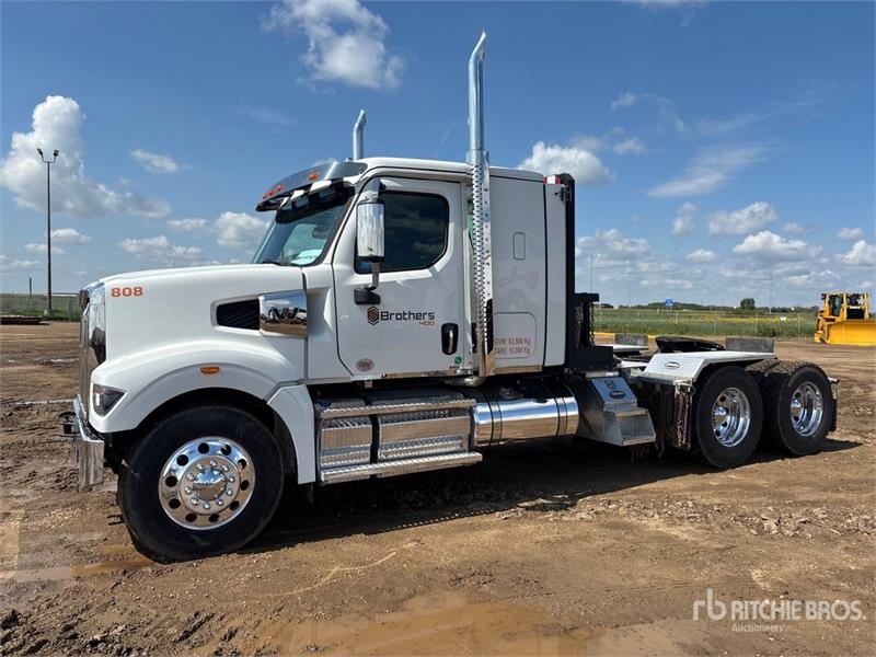 Western Star 4900