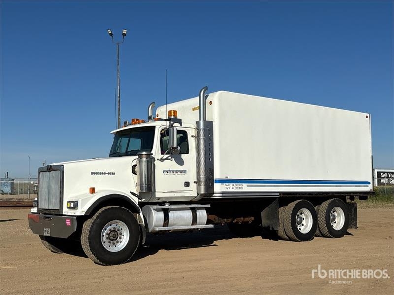 Western Star 4900FA 6x4 Mud Mixing — occasion 2006