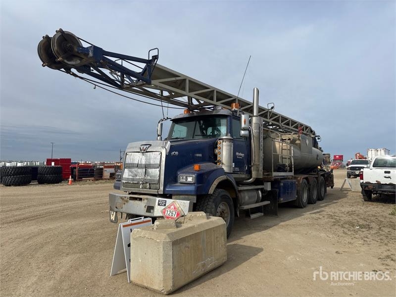 Western Star 4900SA