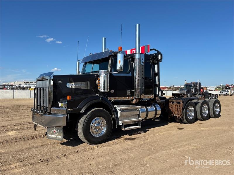 Western Star 4900SB
