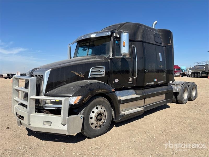 Tracteur routier Western Star 5700XE 6x4 T/A Sleeper — occasion 2017