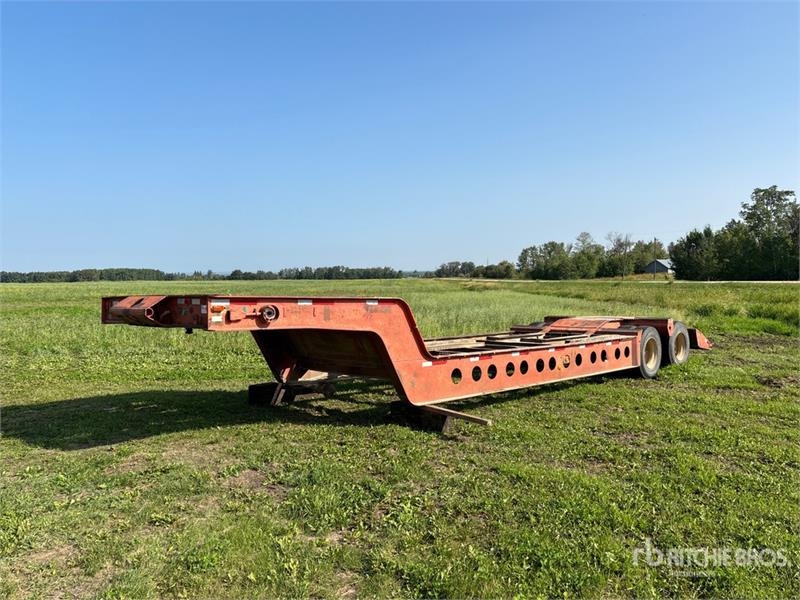 Willock 40 ton T/A Lowboy Trailer