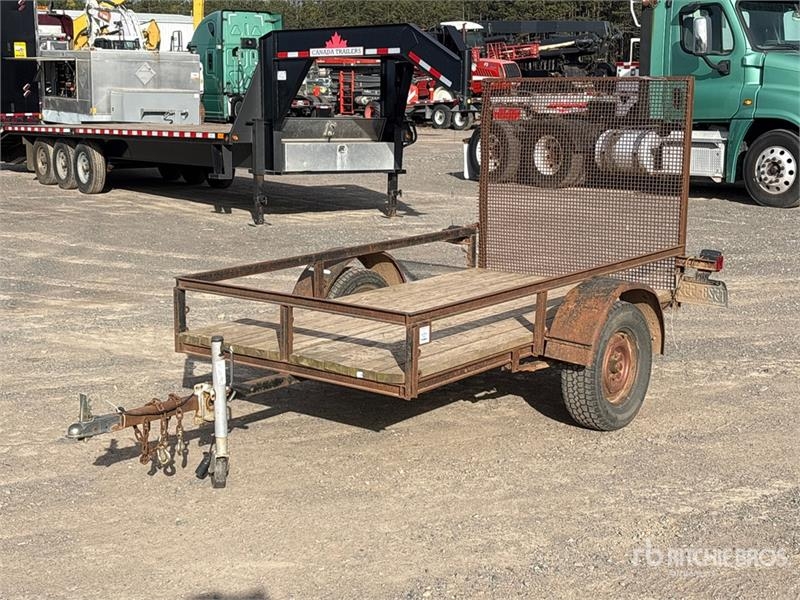 Remorque Utility Custom 8 ft S/A — occasion 2018
