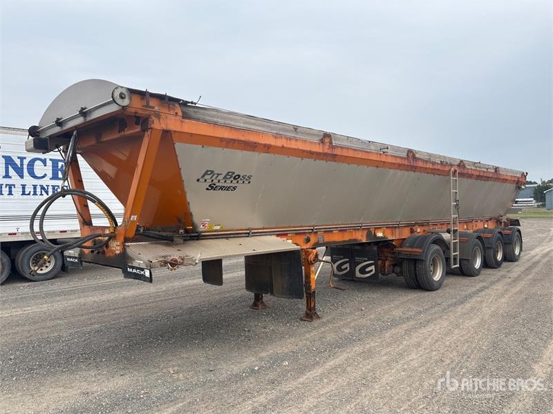 J C Trailers C Trailers Quad/A Live Bottom Trailer