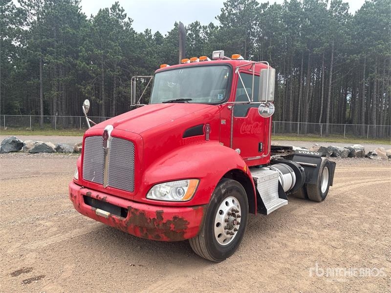 Kenworth T370