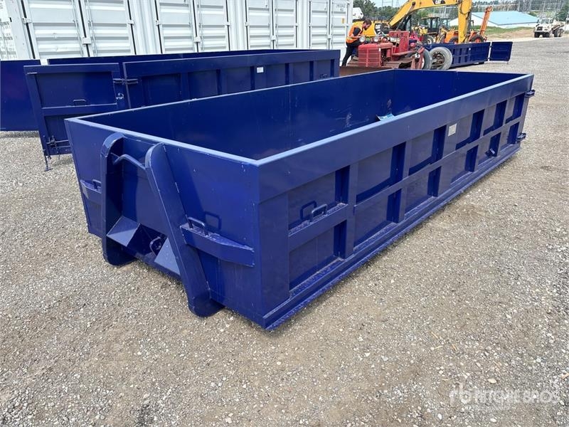 17 ft Roll-Off Container