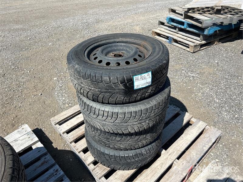 Aelus Ice of (4) Aelus Ice 195/65R15 Winter Tires
