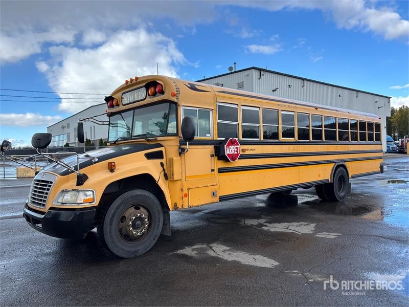 Minibus Blue Bird 4x2 72-Seat School Bus — occasion 2012