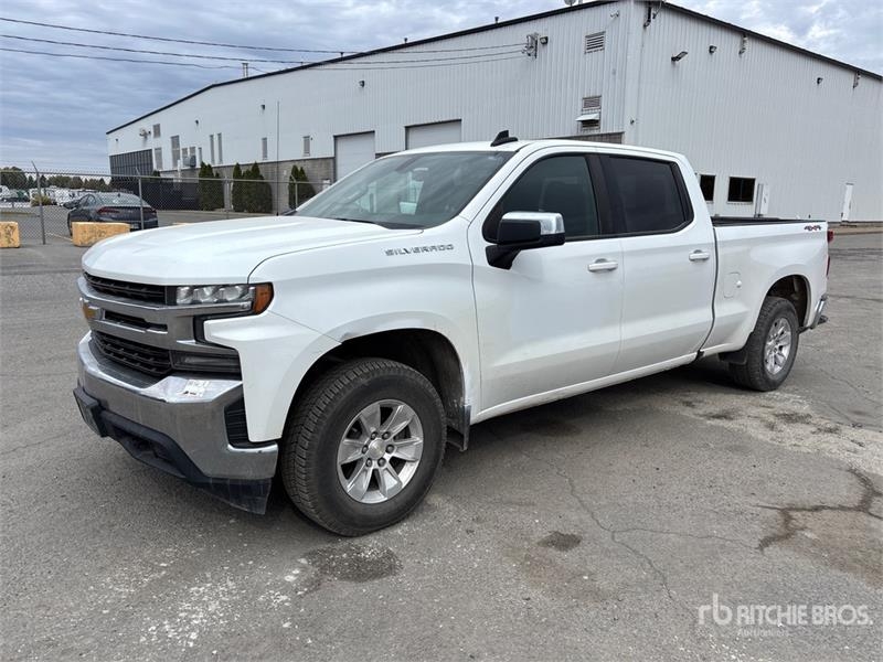 Fourgon utilitaire Chevrolet Silverado 1500 LT 4x4 Crew Cab Pickup — occasion 2019