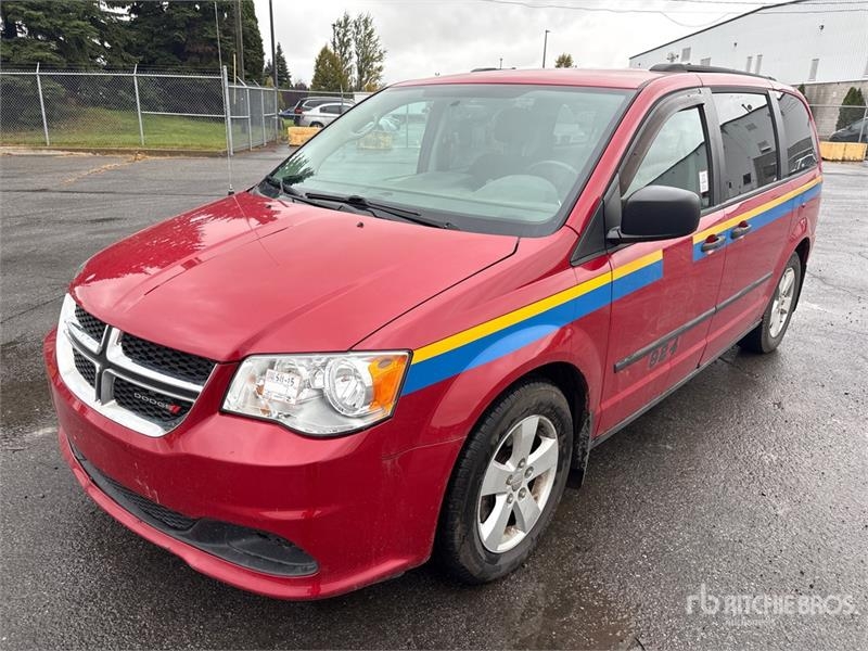 Voiture Dodge Caravan Minivan — occasion 2016