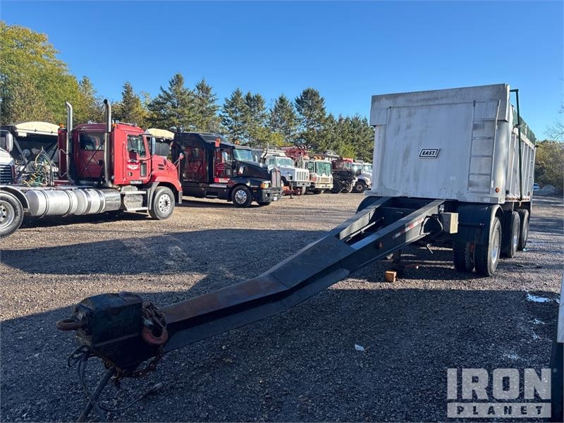 Remorque benne East Mfg 17 ft Tri/A Aluminum Pup Dump — occasion 2001