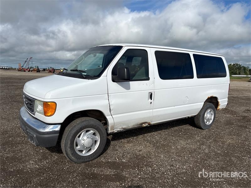 Ford E-350