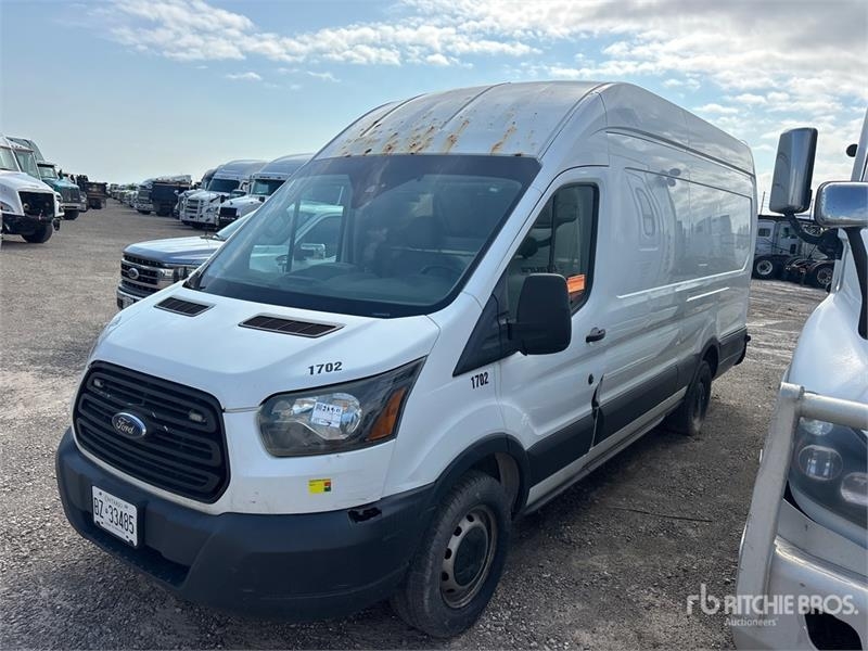 Ford E-350
