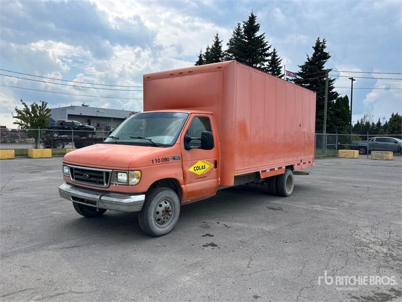 Ford E450