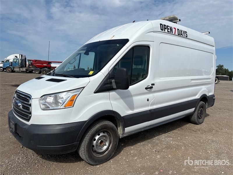 Ford Transit 250