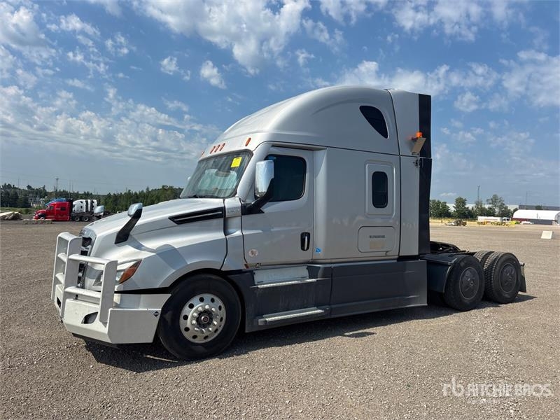 Freightliner Cascadia 126